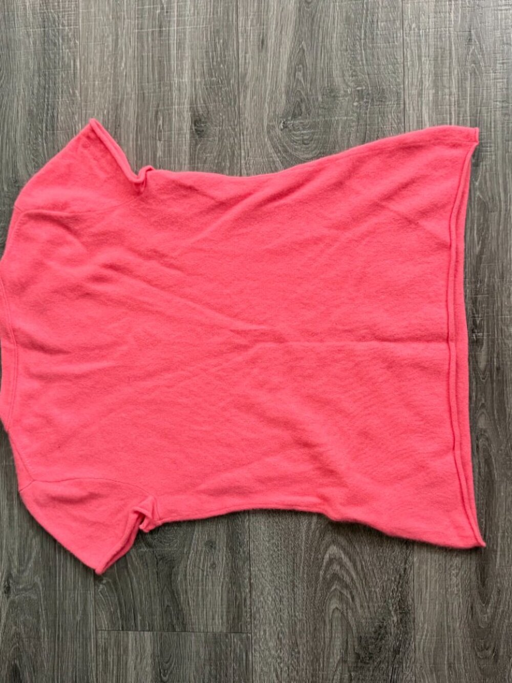 J. Crew Short Sleeve 100% Cashmere T-shirt Top Bright Pink Cherry Print Size L - Picture 6 of 6
